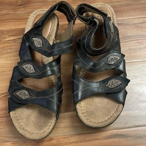 Cobb Hill Leather Sandals